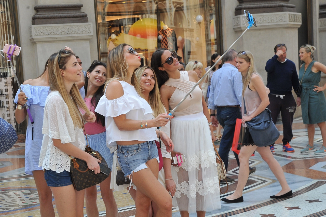 Un selfie in Galleria Vittorio Emanuele a Milano
