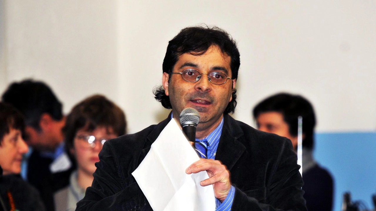 Il preside Renato Cazzaniga Gli iscritti al Cpia Lecco sono 2.374 suddivisi in 27 punti della provincia Il preside Renato Cazzaniga Gli iscritti al Cpia Lecco sono 2.374 suddivisi in 27 punti della provincia