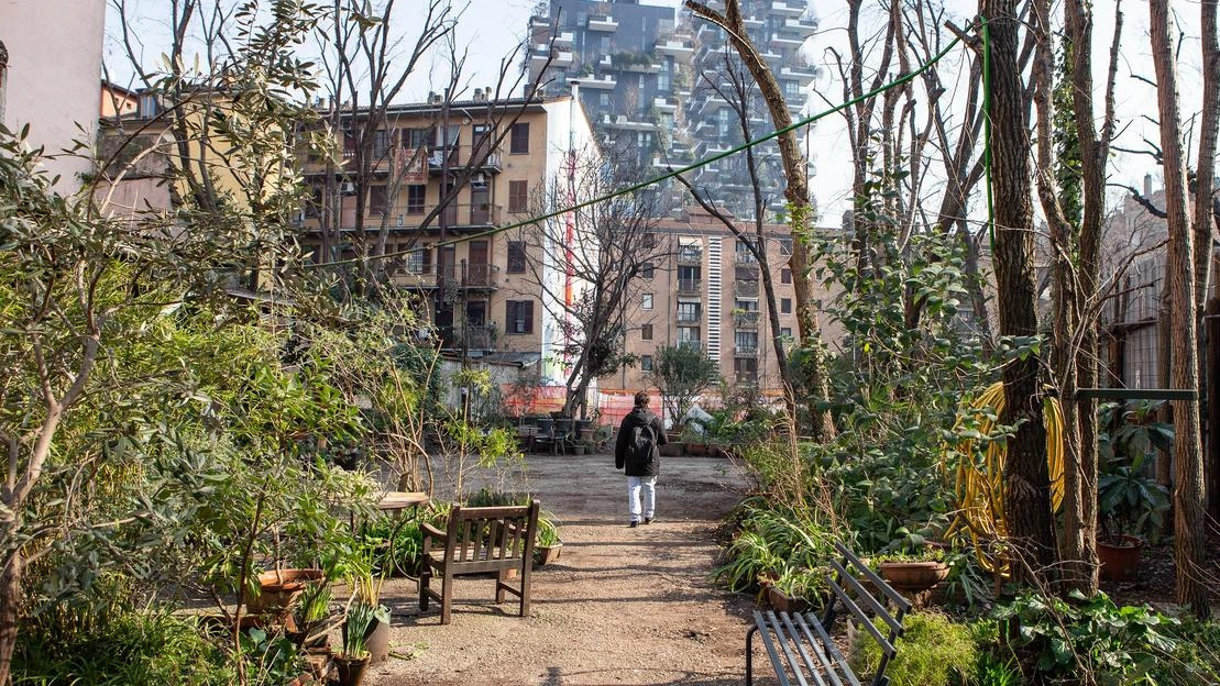 Tutto iniziò nel 2010 dall’idea di un gruppo di residenti, desiderosi di verde e umanità in una zona soffocata dal... Tutto iniziò nel 2010 dall’idea di un gruppo di residenti, desiderosi di verde e umanità in una zona soffocata dal...