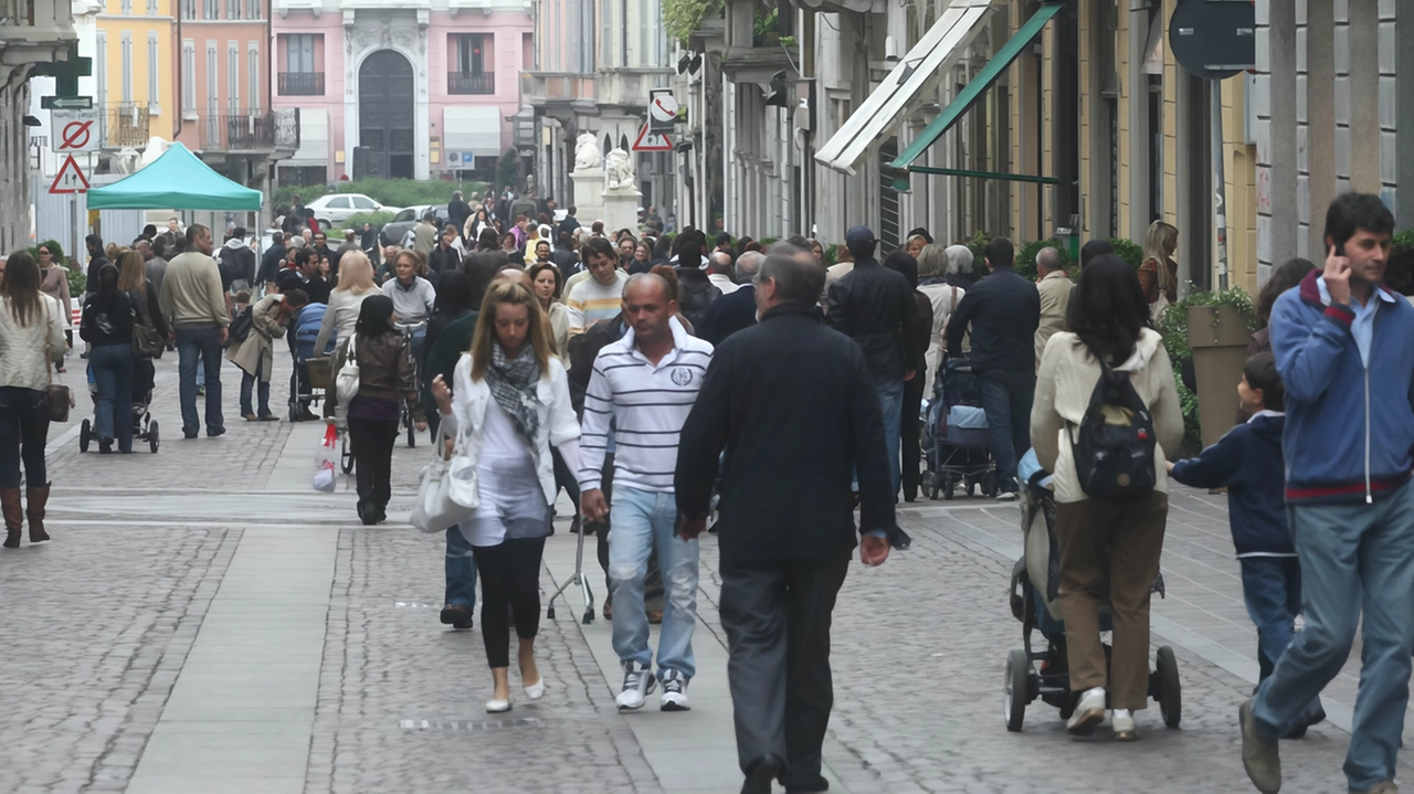La città si prepara per l’evento primaverile “Monza in fiore“, ma al di là degli eventi estemporanei come vorrebbero il... La città si prepara per l’evento primaverile “Monza in fiore“, ma al di là degli eventi estemporanei come vorrebbero il...