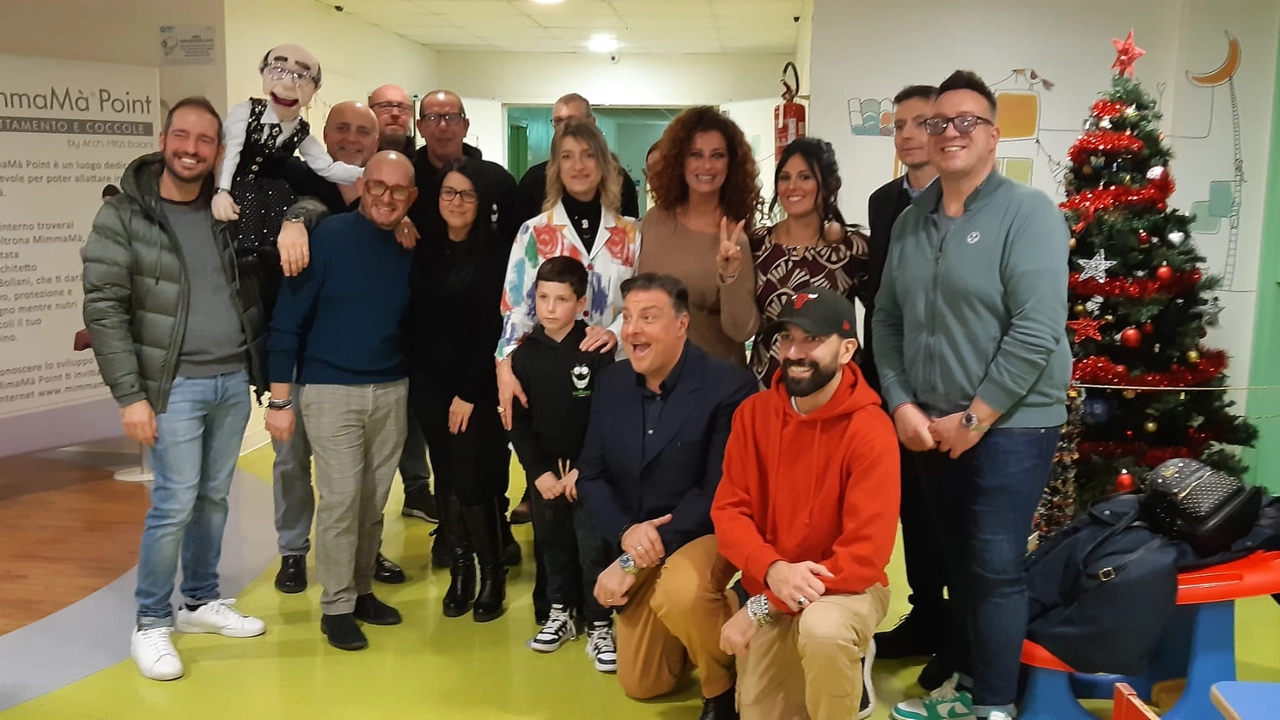 L'inaugurazione della sala nella Pediatria del Maggiore L'inaugurazione della sala nella Pediatria del Maggiore