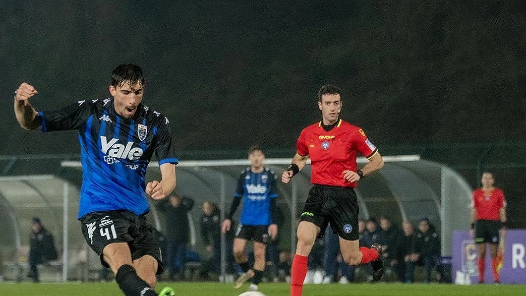 Calcio Serie C, i nerazzurri in un momento d’oro tornano in campo. Con una vittoria pass per i playoff al sicuro. Foschi: "Partita complicata". Calcio Serie C, i nerazzurri in un momento d’oro tornano in campo. Con una vittoria pass per i playoff al sicuro. Foschi: "Partita complicata".