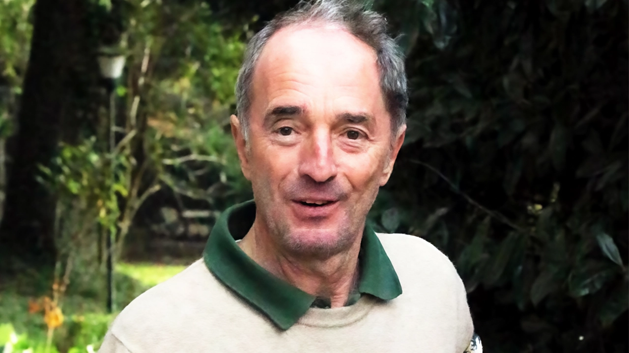 Enrico Albertini il sessantenne di Monticello Brianza morto in montagna Allevava uccelli in pericolo di estinzione Enrico Albertini il sessantenne di Monticello Brianza morto in montagna Allevava uccelli in pericolo di estinzione
