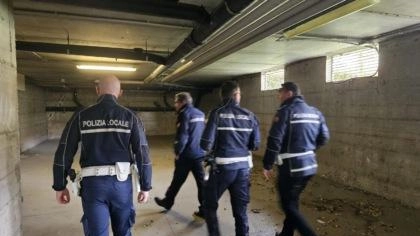 I controlli della polizia locale nei caseggiati Aler grazie all’accordo sottoscritto con l’agenzia per la casa I controlli della polizia locale nei caseggiati Aler grazie all’accordo sottoscritto con l’agenzia per la casa