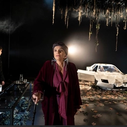 Laura Marinoni, diario di una diva (di teatro): “Io e quel mostro di Violet. Mi sembra d’aver dentro un patrimonio dell’umanità”
