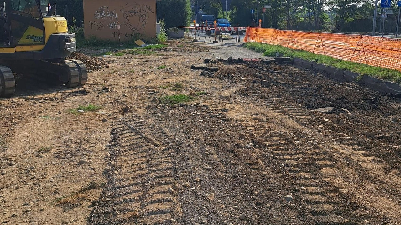 Nuovi parcheggi drenanti in via Mazzo, lavori di asfaltatura su alcune strade e marciapiedi a Rho. È tempo di...