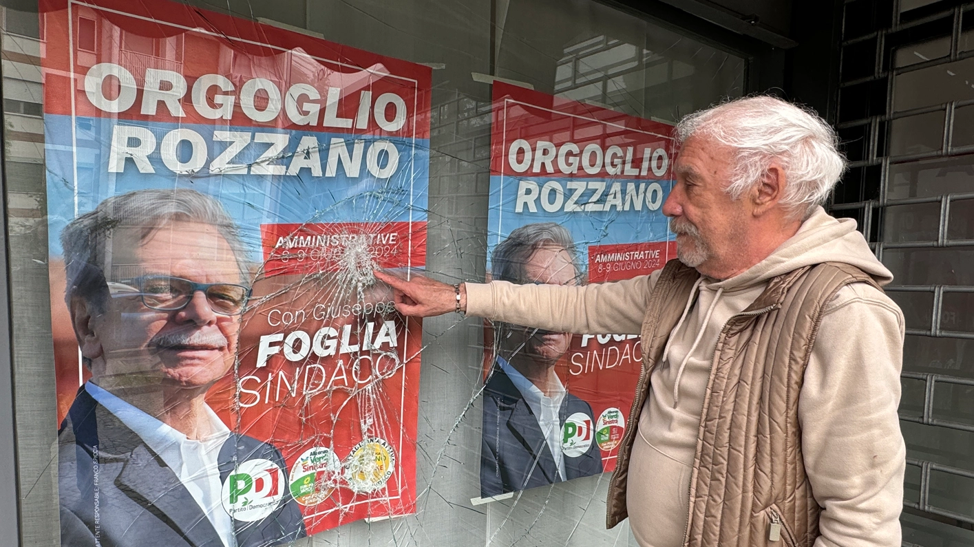 Rozzano, atto vandalico al comitato elettorale PD "Orgoglio Rozzano" in via Gerani. Nella foto la vetrina danneggiata