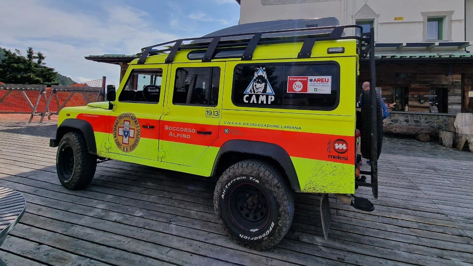 I volontari del Soccorso alpino della Valsassina sono intervenuti per soccorrere il 24enne