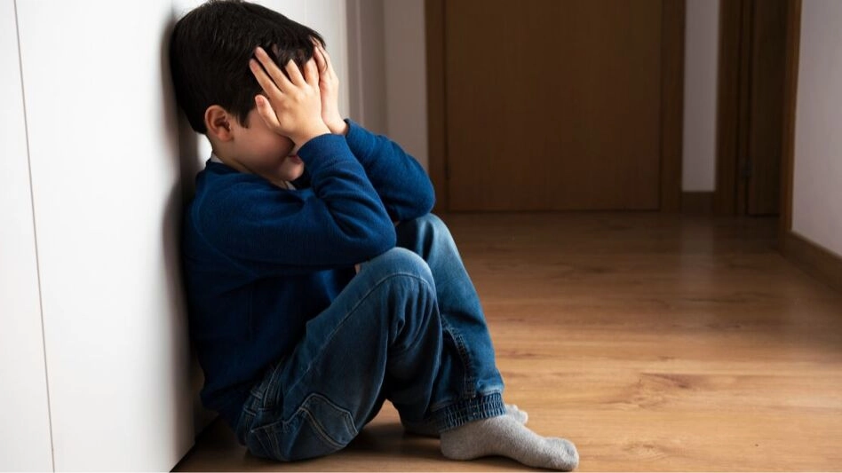 "Pure i più piccoli, quinta elementare o prima media, assumono farmaci per addormentarsi e questo ci ha preoccupato" "Pure i più piccoli, quinta elementare o prima media, assumono farmaci per addormentarsi e questo ci ha preoccupato"