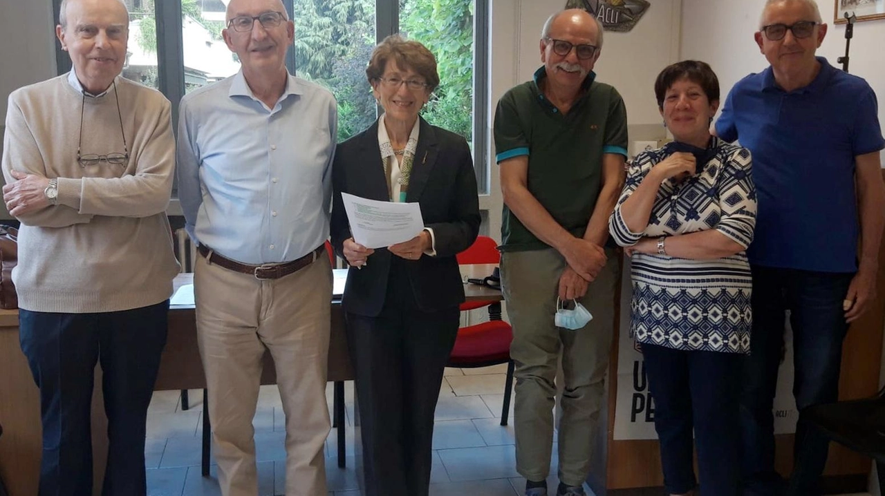 I gruppi Acli e Melzo Cittadinanza Attiva chiedono una tavola rotonda per un momento di confronto fra Comuni sulla logistica I gruppi Acli e Melzo Cittadinanza Attiva chiedono una tavola rotonda per un momento di confronto fra Comuni sulla logistica