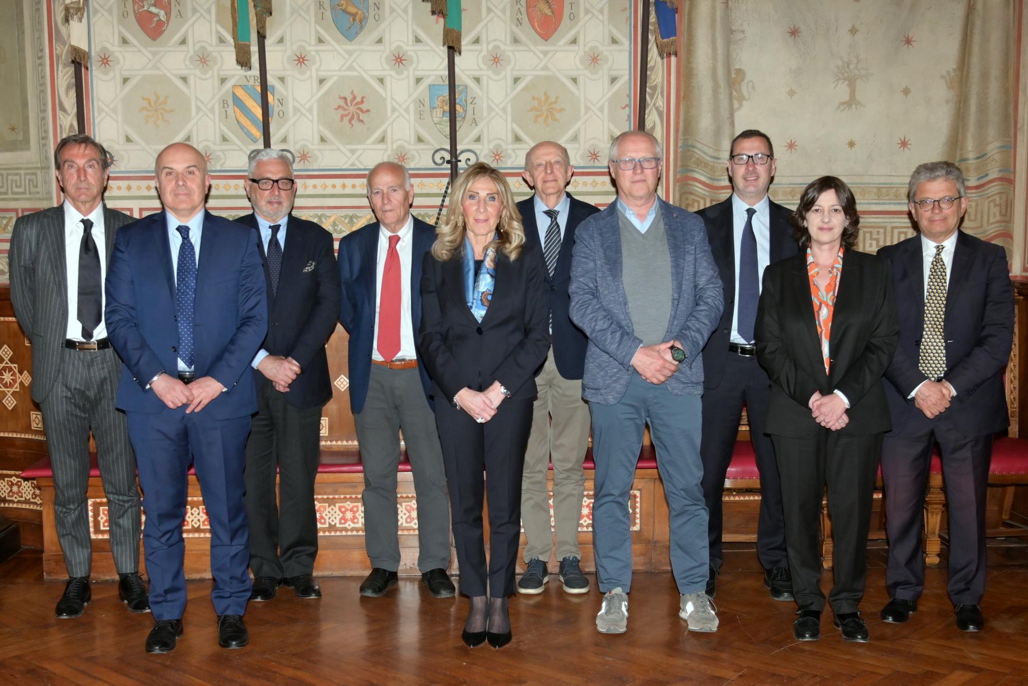 A Legnano i conti del sociale non tornano più, l’allarme di Fondazione Ticino Olona per coprire tutte le richieste: “Servirebbe il doppio dei fondi” A Legnano i conti del sociale non tornano più, l’allarme di Fondazione Ticino Olona per coprire tutte le richieste: “Servirebbe il doppio dei fondi”