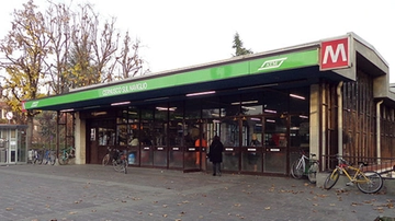 Bimbo di 5 anni sfugge alla mamma e prende la metro per andare dalla zia: rintracciato a Cassina