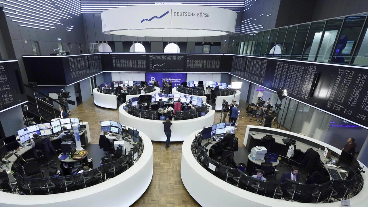Londra chiude in rialzo dello 0,28%. Parigi dello 0,75%