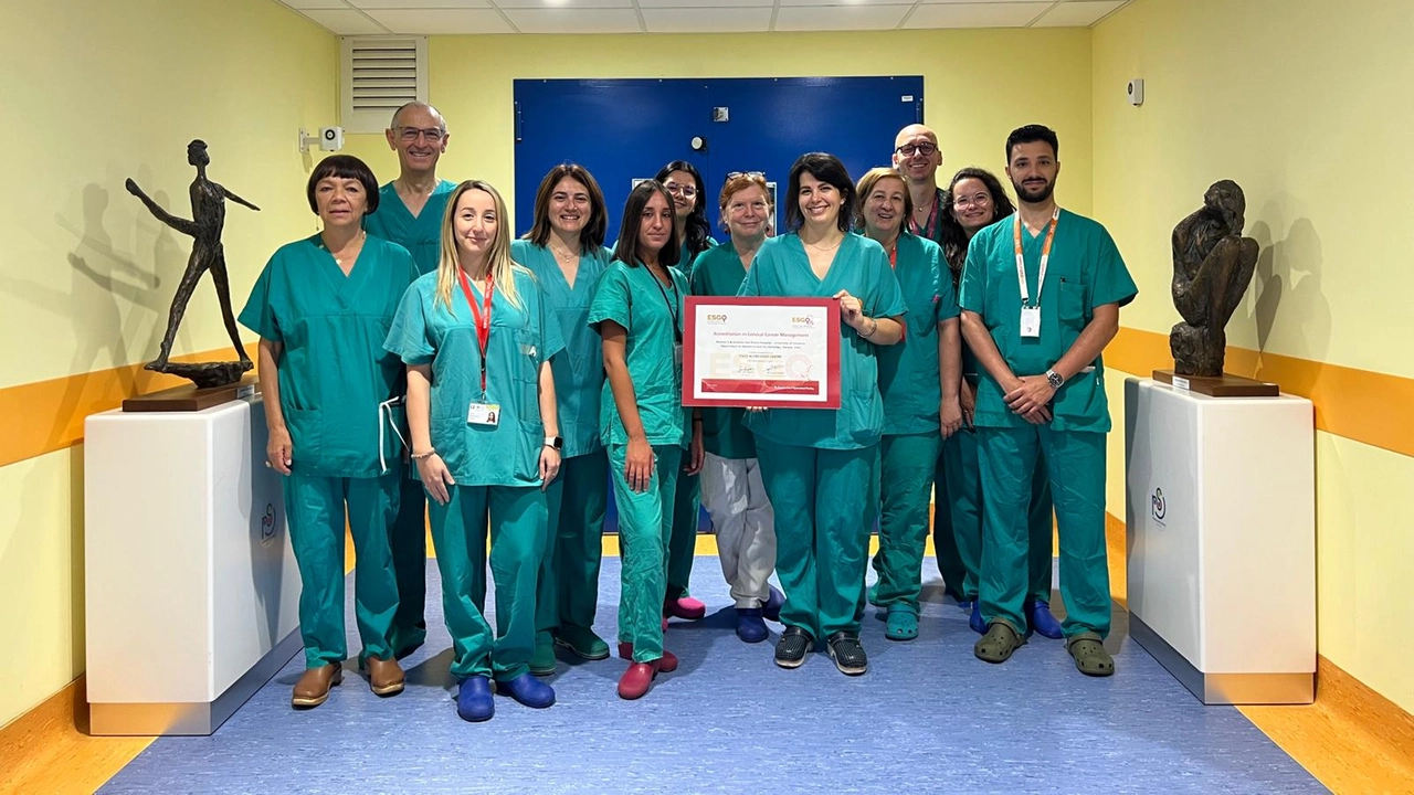 L'équipe del Centro di Ginecologia oncologica dell'ospedale Del Ponte L'équipe del Centro di Ginecologia oncologica dell'ospedale Del Ponte
