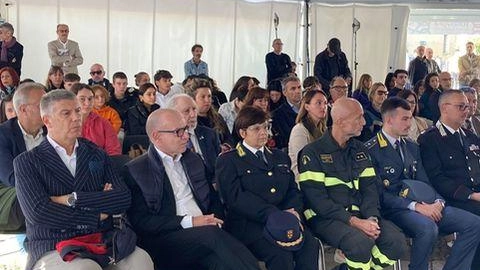Aperto il Festival in piazza della Vittoria. "Investiamo anche sulla formazione" Aperto il Festival in piazza della Vittoria. "Investiamo anche sulla formazione"