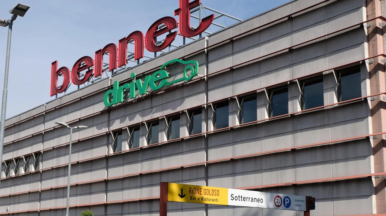 La notizia è stata comunicata ai dipendenti a pochi giorni dalla Festa dei lavoratori: il supermercato Bennet chiuderà i...