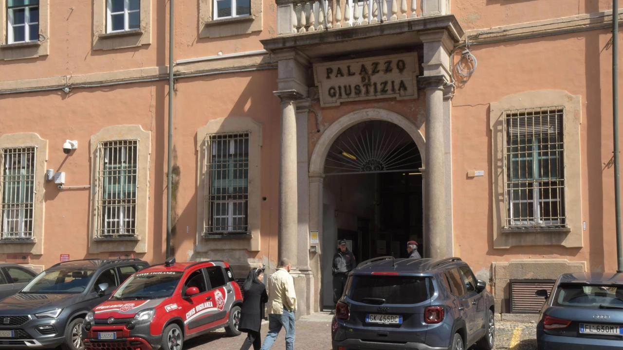 Due proscioglimenti e tre assoluzioni per il caso di un anziano di ottantadue anni che, durante un cambio turno del... Due proscioglimenti e tre assoluzioni per il caso di un anziano di ottantadue anni che, durante un cambio turno del...