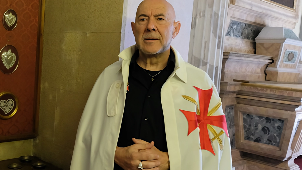 Si erano offerti per aprire a turisti e fedeli la Cappella Reale. Il presidente: "Il gradimento della Curia sarebbe indebita ingerenza". Si erano offerti per aprire a turisti e fedeli la Cappella Reale. Il presidente: "Il gradimento della Curia sarebbe indebita ingerenza".