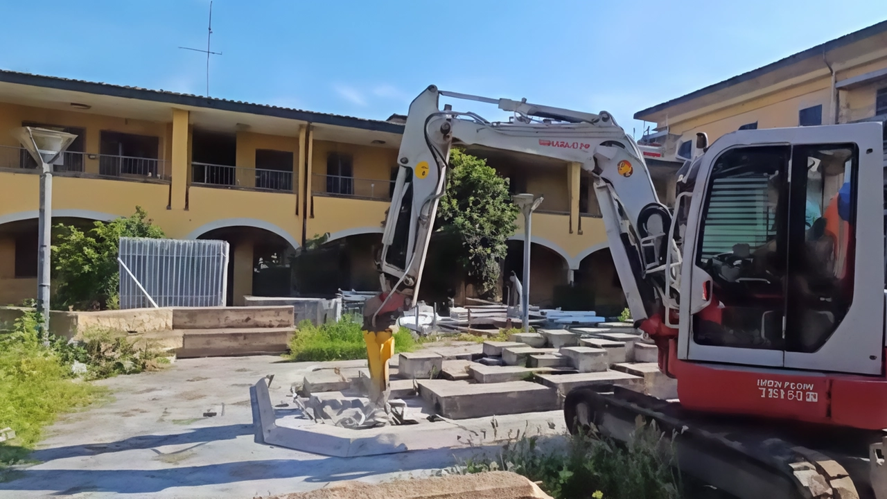 Il traguardo è stato celebrato dall’amministrazione coi ragazzi delle scuole "A voi nuove generazioni il compito di rendere questo luogo ancora più bello". Il traguardo è stato celebrato dall’amministrazione coi ragazzi delle scuole "A voi nuove generazioni il compito di rendere questo luogo ancora più bello".