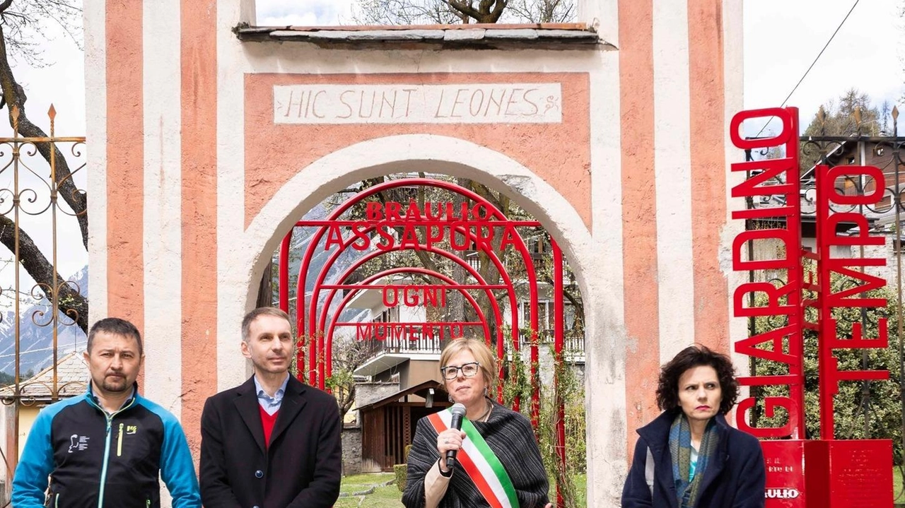 La cerimonia di inaugurazione a Bormio del Giardino del Tempo