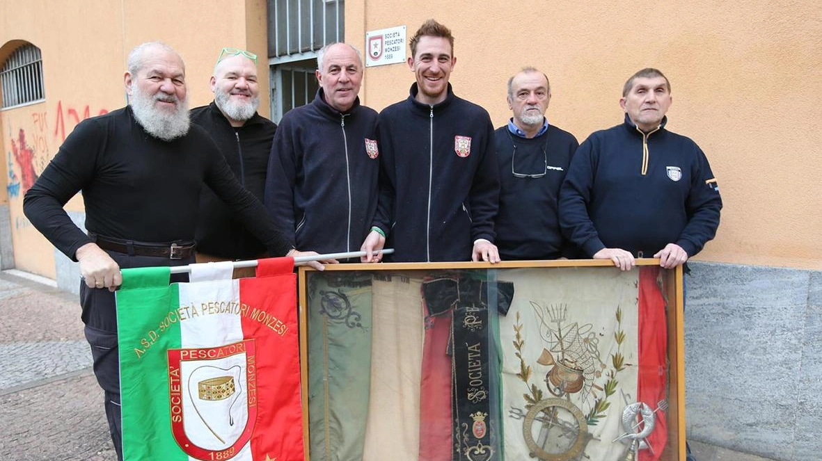 I soci della società Pescatori Monzesi 1889 sono costretti a vendere la loro sede I soci della società Pescatori Monzesi 1889 sono costretti a vendere la loro sede