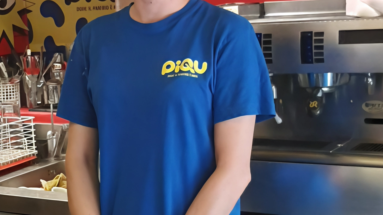 Chi non va in vacanza si consola: un caffè, una chiacchiera ed è subito sera