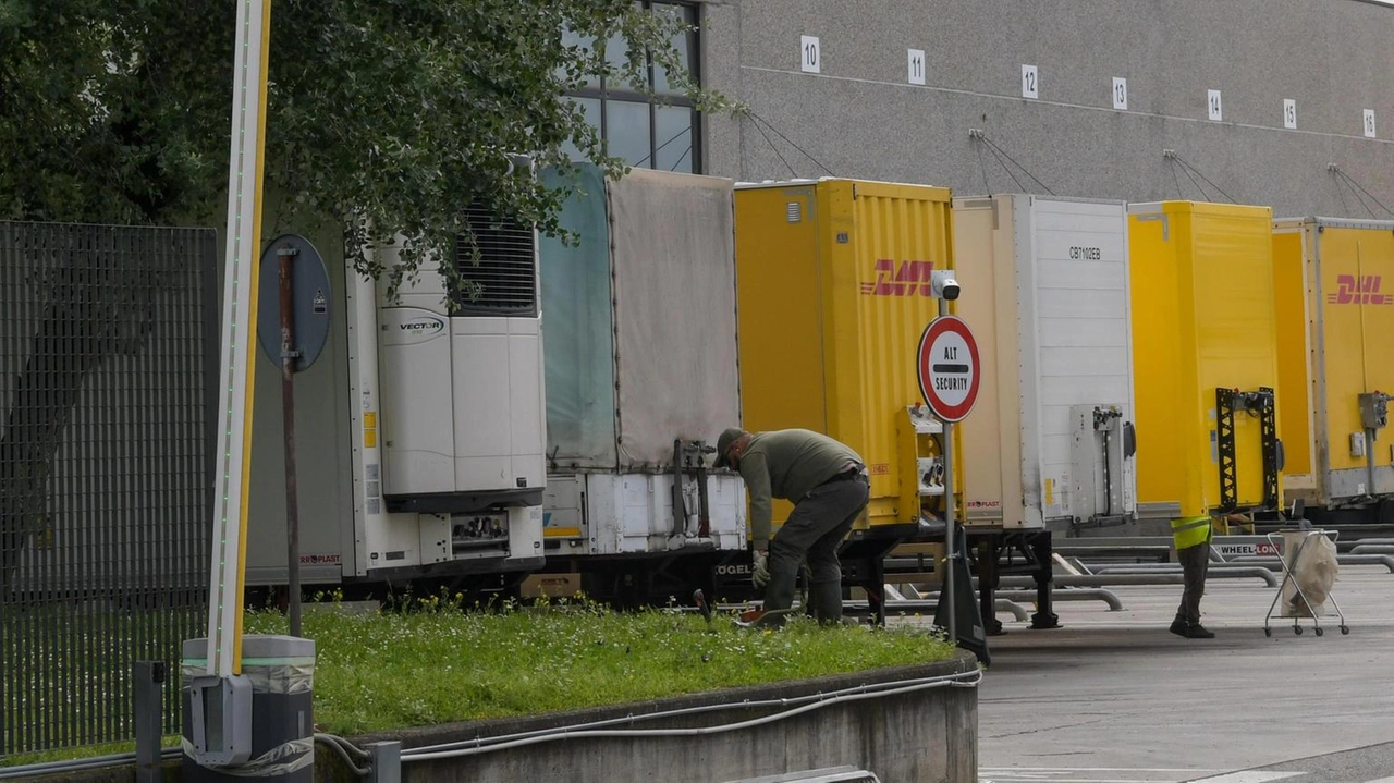 Aveva 48 anni, è stato travolto da un macchinario Aveva 48 anni, è stato travolto da un macchinario