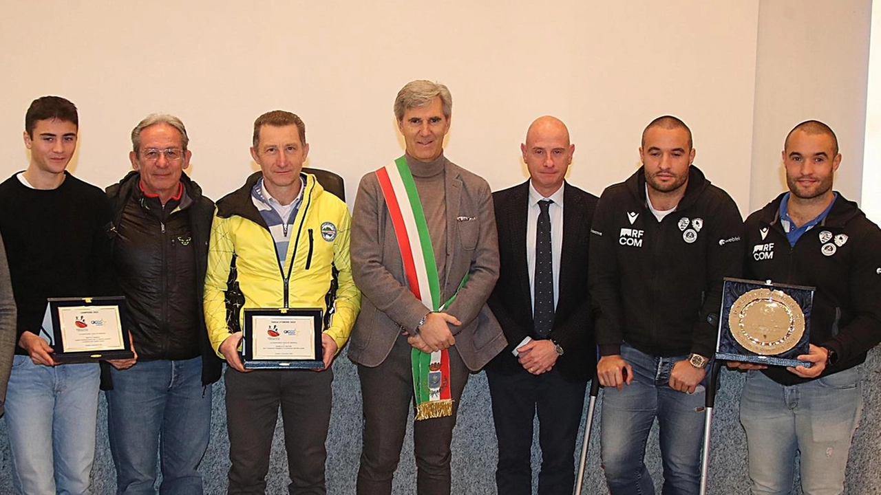 Sondrio, targhe ai fratelli Schenatti, a Gianluca Cristini e Matteo Bardea Sondrio, targhe ai fratelli Schenatti, a Gianluca Cristini e Matteo Bardea