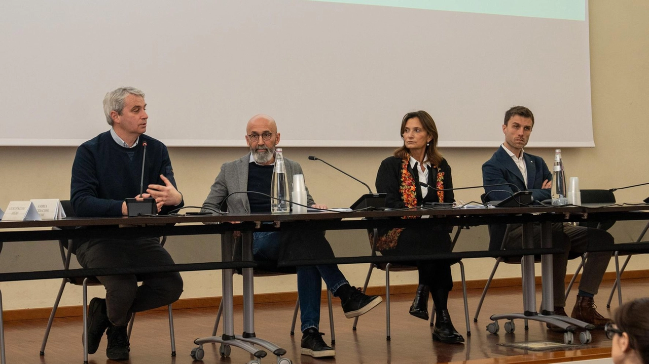 L’Università dell’Insubria e il Politecnico di Milano hanno illustrato i risultati della ricerca che serviranno come base alla redazione del nuovo Pgt