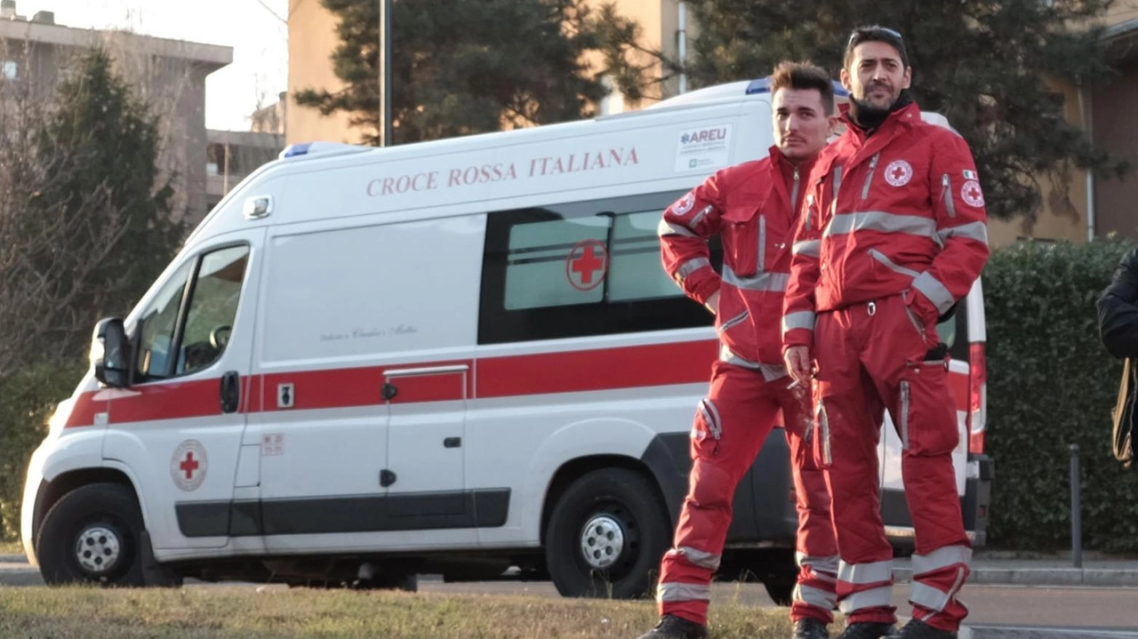 L’uomo ha riportato un trauma cranico e al volto, ora è ricoverato al Niguarda L’uomo ha riportato un trauma cranico e al volto, ora è ricoverato al Niguarda
