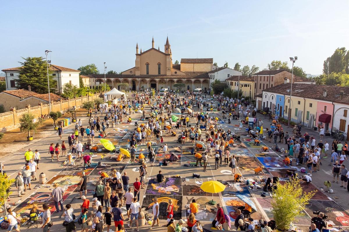 grazie di curtatone i 600 anni della fiera tra madonnari fiori di loto e l8217opera corale giubilare