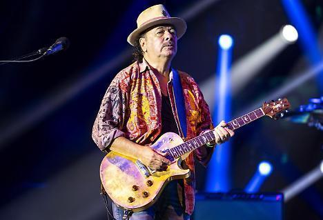 Bisogno d’amore, devozione, resa. A cantarlo è la leggenda Santana Bisogno d’amore, devozione, resa. A cantarlo è la leggenda Santana