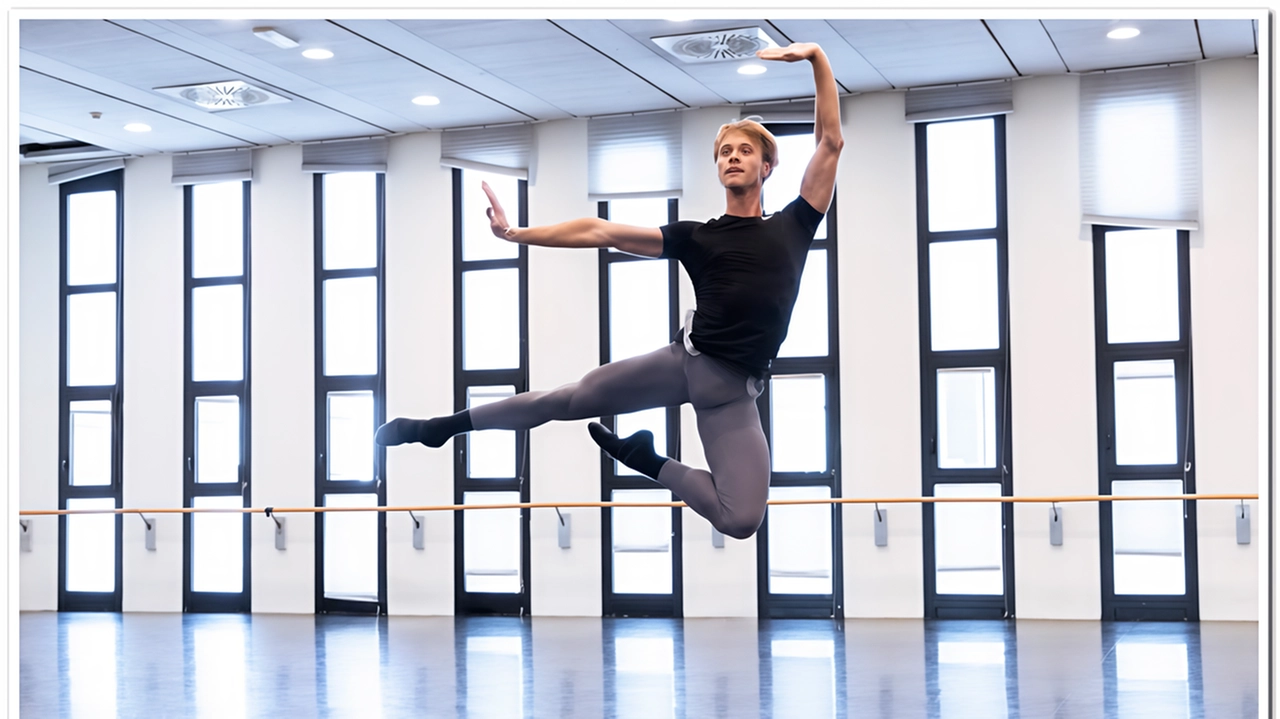 Timofej Andrijashenko, primo ballerino alla Scala, è in scena nel Trittico Timofej Andrijashenko, primo ballerino alla Scala, è in scena nel Trittico