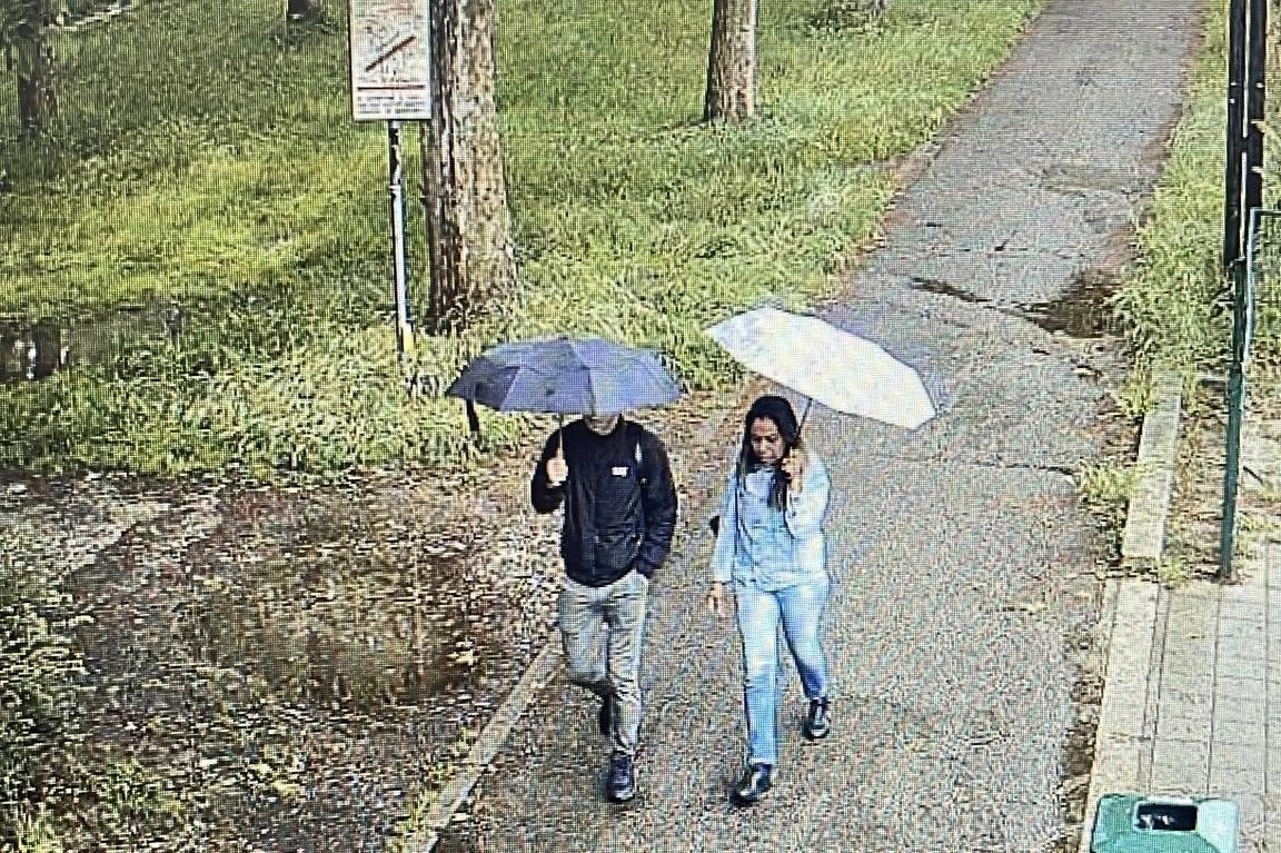 Sul corpo di Chamila Wijesuriya sarebbero state riscontrate due ferite da taglio alla gola e ulteriori lesioni simili in corrispondenza dei polsi