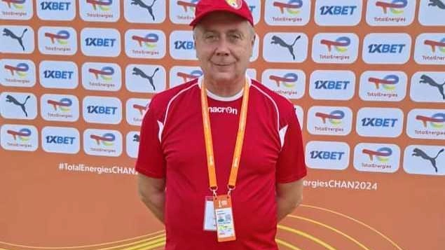 Fabrizio Cesana ha insegnato calcio a centinaia di ragazzi africani Ora è il ct del Congo Fabrizio Cesana ha insegnato calcio a centinaia di ragazzi africani Ora è il ct del Congo