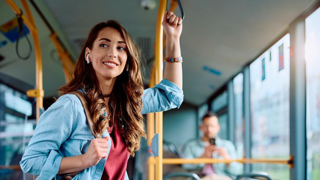 trasporti pubblici gratis per i giovani sotto i 26 anni regione lombardia fa chiarezza