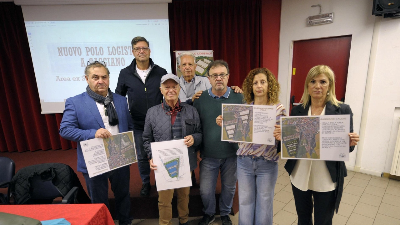 Il comitato, da sinistra: Fabio Ingrao, Giuseppe Croce, Antonio Calvi, Renato Melloni, Davide Secondi, Patrizia Lombardo e Cinzia Maiocchiato Il comitato, da sinistra: Fabio Ingrao, Giuseppe Croce, Antonio Calvi, Renato Melloni, Davide Secondi, Patrizia Lombardo e Cinzia Maiocchiato