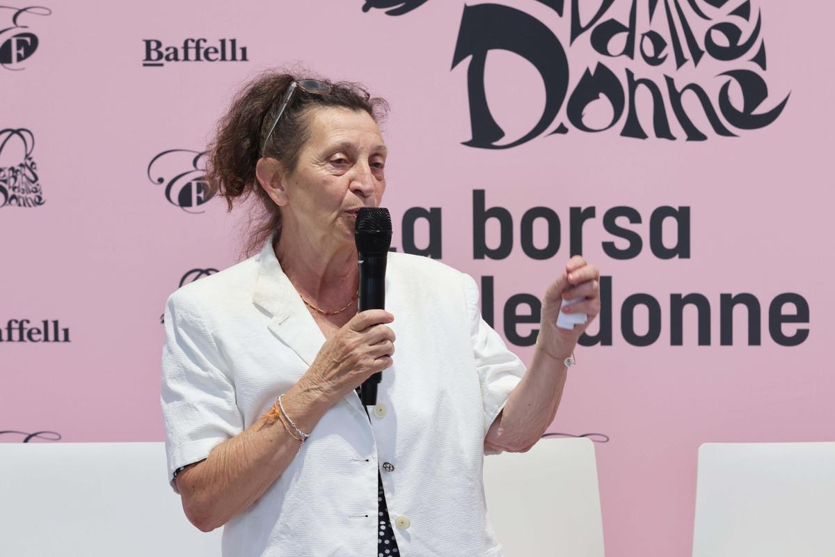 raccolta di materiali per i bimbi nel centro antiviolenza