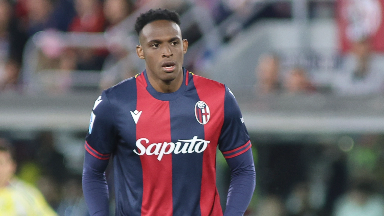 Il difensore del Bologna Jhon Lucumi è nel mirino dell'Atalanta Il difensore del Bologna Jhon Lucumi è nel mirino dell'Atalanta