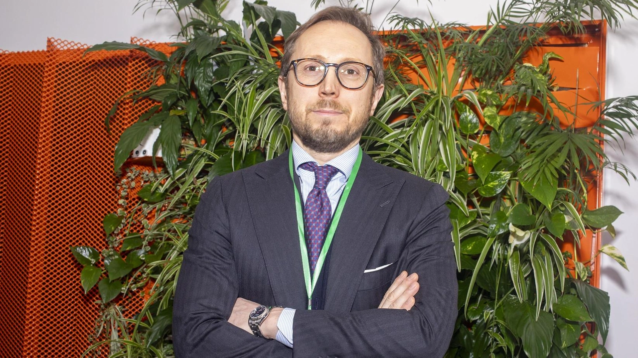 L’assessore comunale al Bilancio Emmanuel Conte sta lavorando alla delibera sul bilancio preventivo 2025 di Palazzo Marino