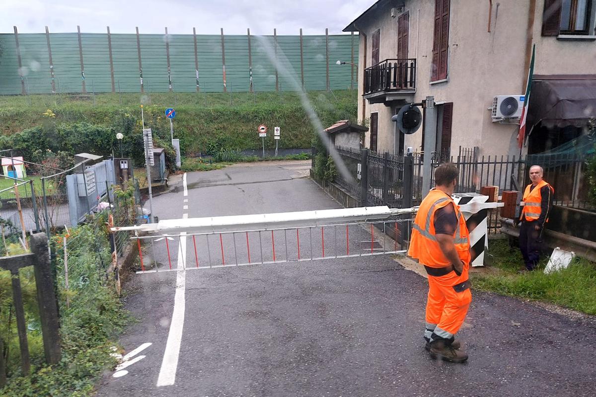 Quattro ore per arrivare a Como: l’odissea della pendolare di Assago. E non è solo colpa del maltempo Quattro ore per arrivare a Como: l’odissea della pendolare di Assago. E non è solo colpa del maltempo