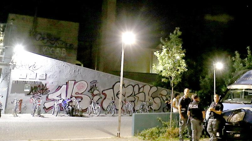 Potenziata l’illuminazione dei giardini del Nei, in via Cremona, grazie a un intervento da 30mila euro che li ha resi... Potenziata l’illuminazione dei giardini del Nei, in via Cremona, grazie a un intervento da 30mila euro che li ha resi...
