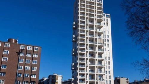 Torre Milano di via Stresa: permesso di costruire in altezza 82 metri nel mirino dei pm