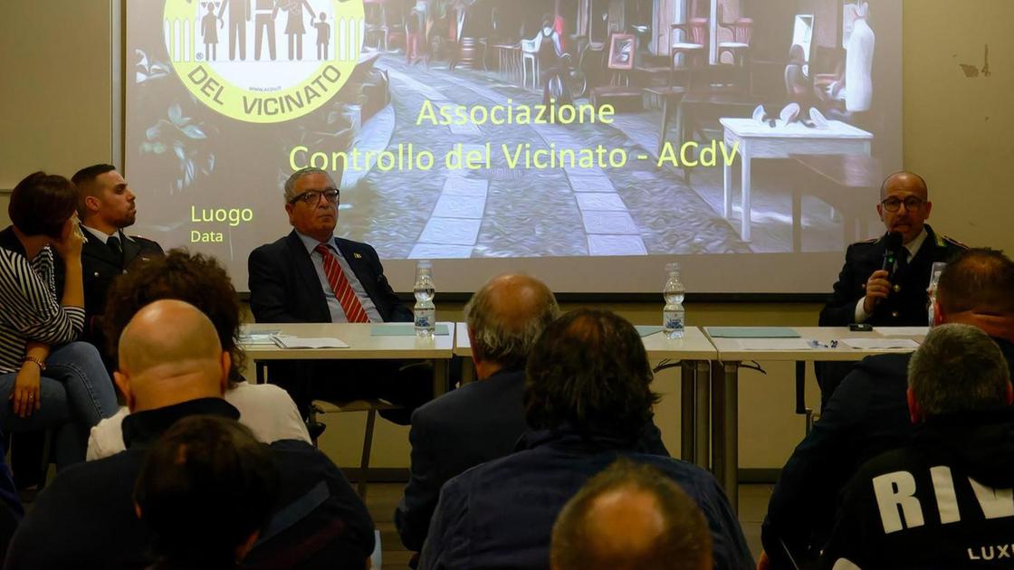 Controllo del vicinato, cittadini in campo: pronti a partire Controllo del vicinato, cittadini in campo: pronti a partire