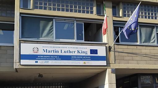 istituto king accordo con la curia succursale in citt224 per altri 2 anni