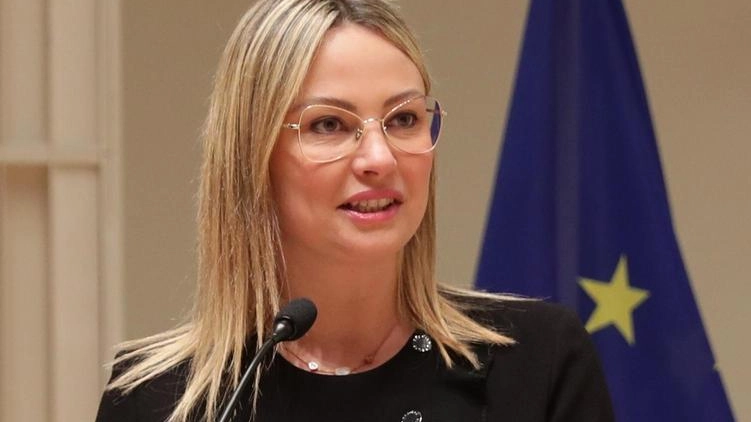 La Giunta regionale ha approvato tre delibere che mirano a promuovere l’internazionalizzazione dei percorsi di Istruzione e Formazione Professionale (IeFP),... La Giunta regionale ha approvato tre delibere che mirano a promuovere l’internazionalizzazione dei percorsi di Istruzione e Formazione Professionale (IeFP),...