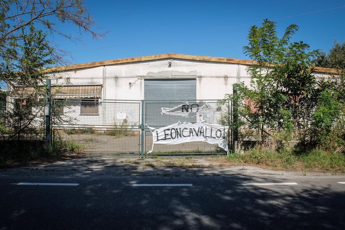 Leoncavallo, sulla possibile nuova sede si accende già lo scontro destra sinistra Leoncavallo, sulla possibile nuova sede si accende già lo scontro destra sinistra