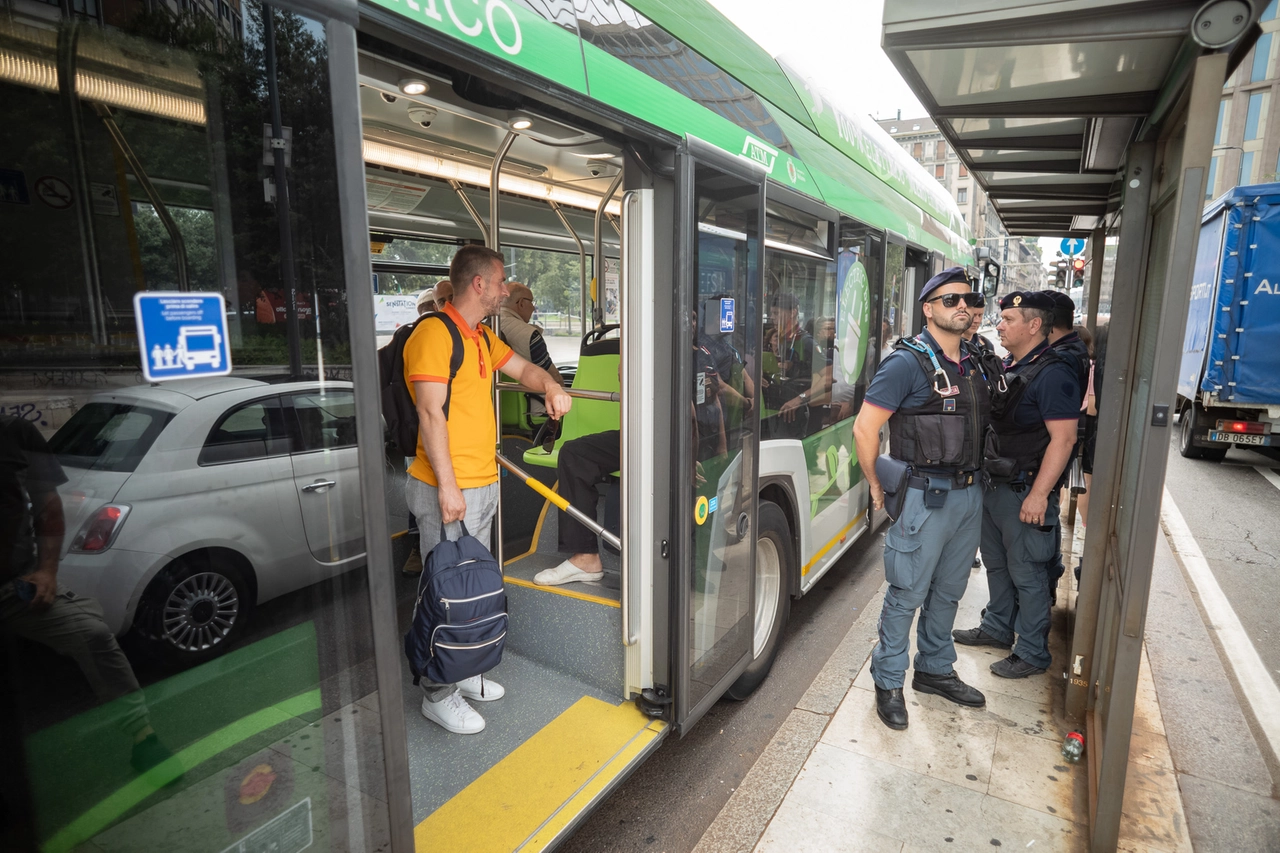 Da venerdì 18 aprile a venerdì 2 maggio sono previste modifiche in serie agli orari di bus e tram