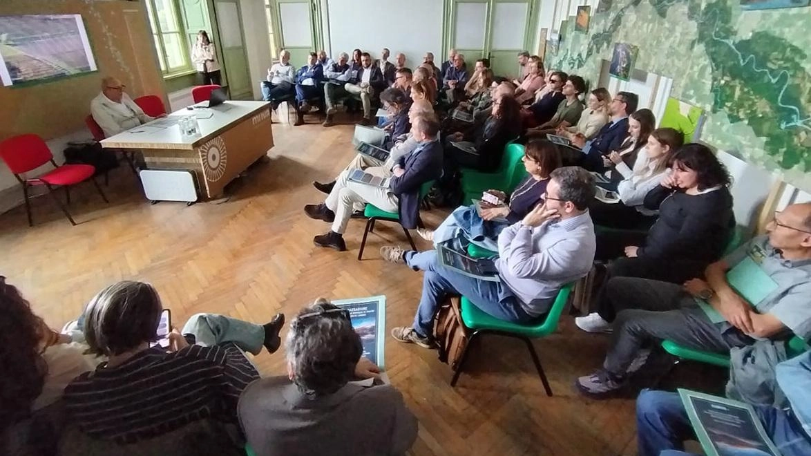 La presentazione del primo Festival dedicato al paesaggio a Cornate La presentazione del primo Festival dedicato al paesaggio a Cornate