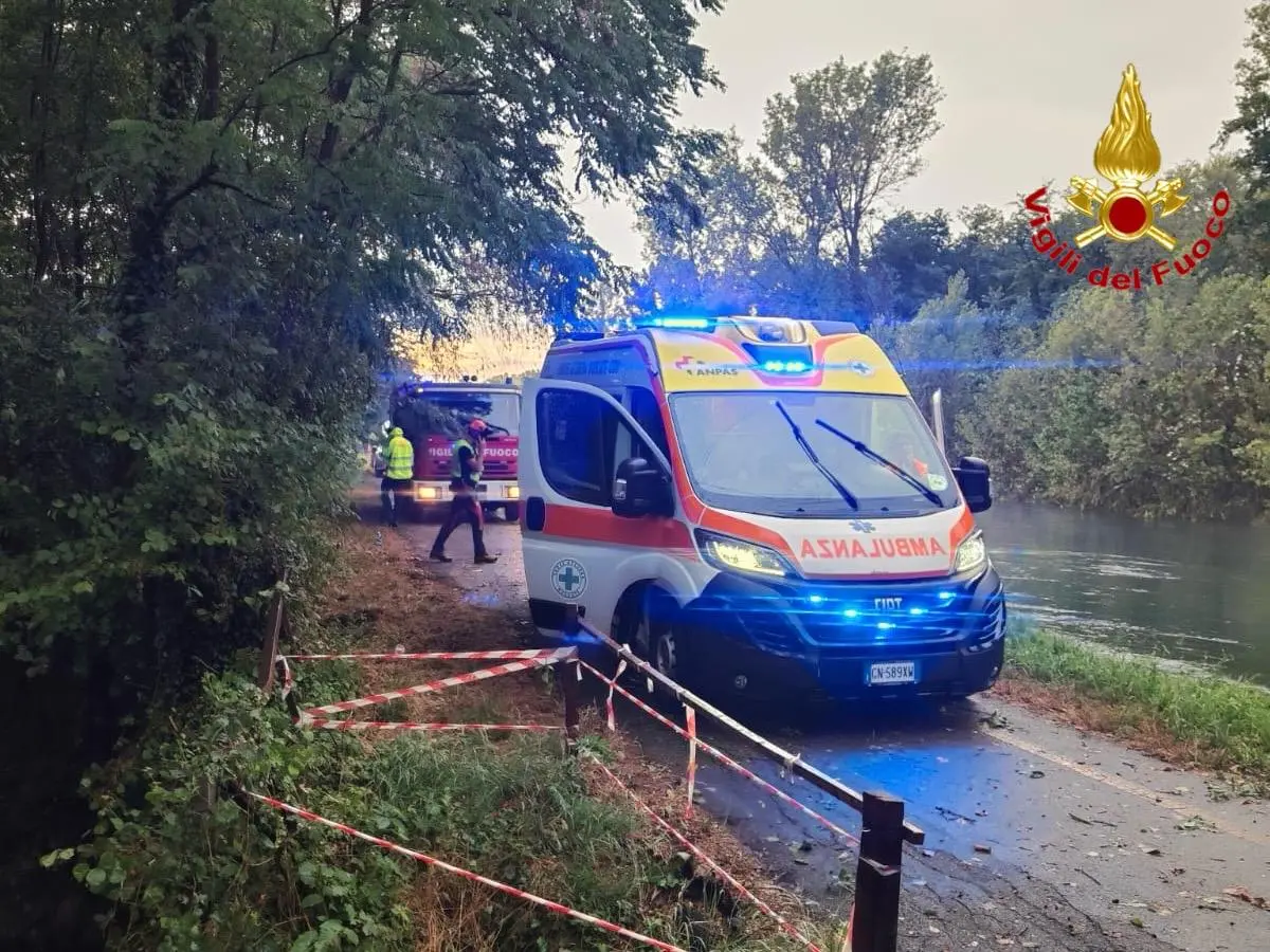 San Vittore Olona piange Viviana Baldassini, 62 anni, uccisa da un albero caduto per il maltempo: “Il dolore è grande”